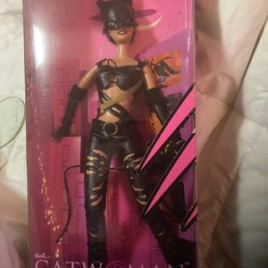 Catwoman Barbie Halle Berry 2004